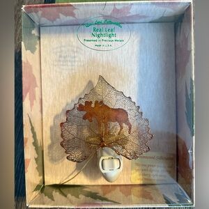 Real Leaf Collectibles | Moose Nightlight